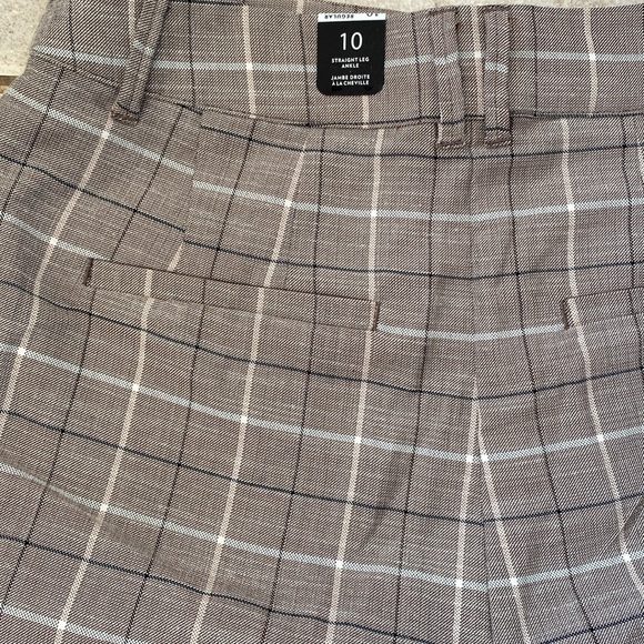 Reitman’s ladies dress pants grey stripe and check - Picture 11 of 13